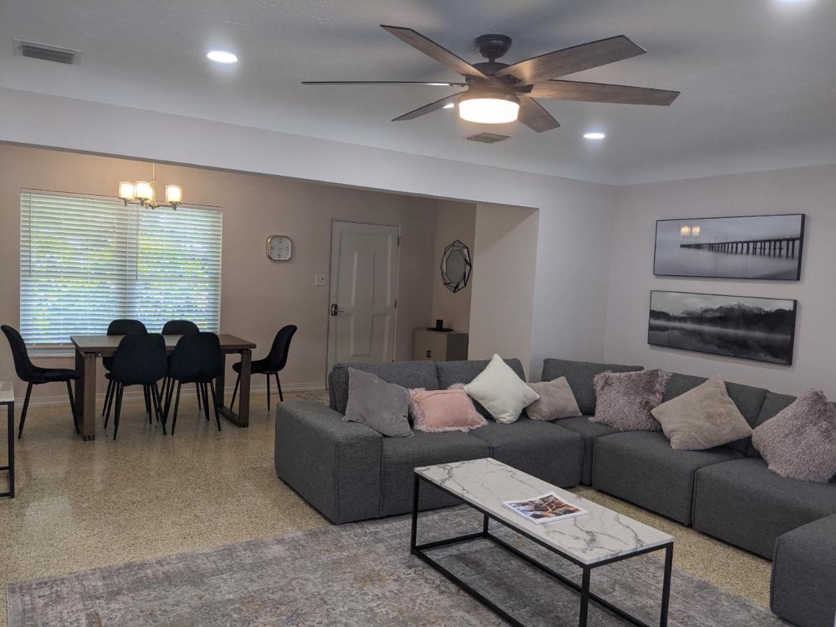 사라소타 Clematis House Near Arlington Park With Heated Pool 빌라 외부 사진